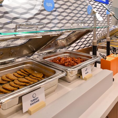 Holiday Inn Express & Suites - Brighton By Ihg מראה חיצוני תמונה