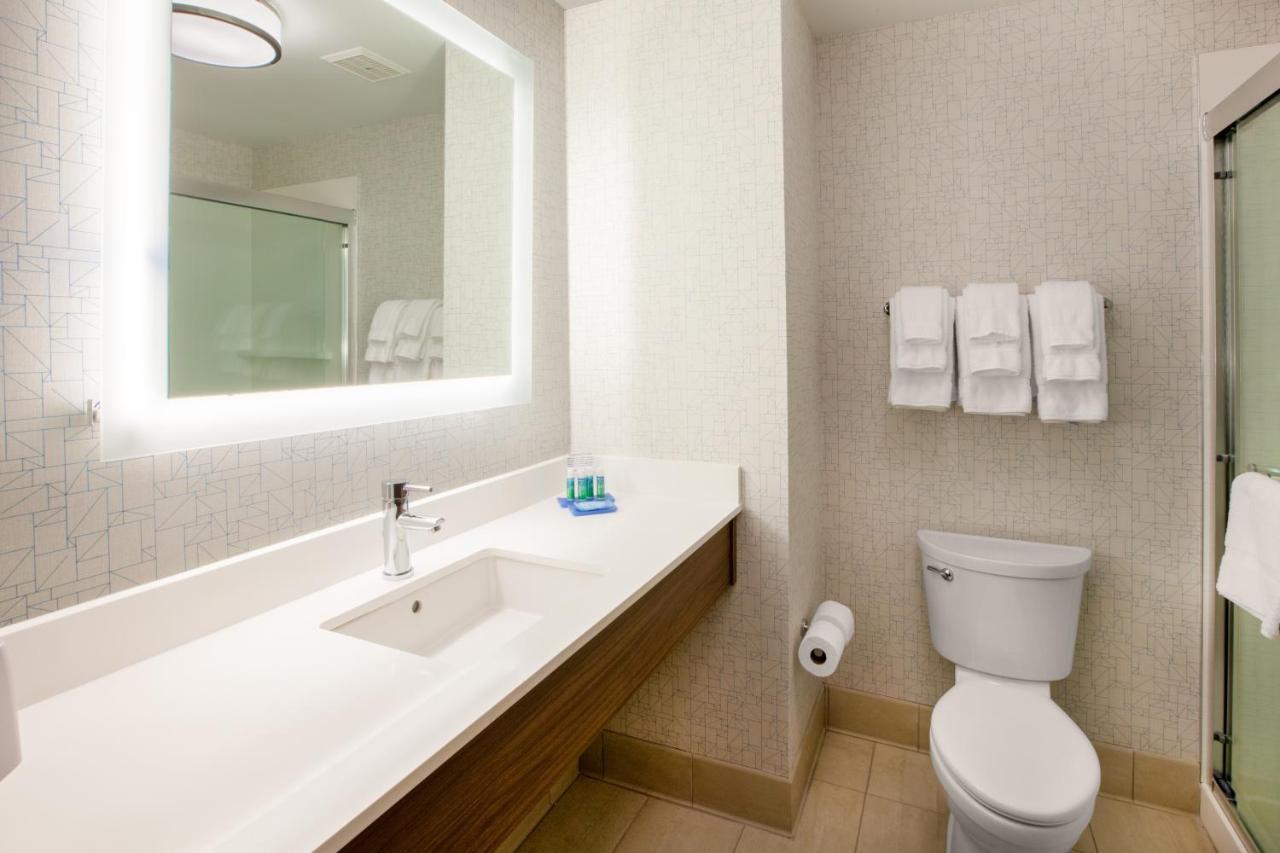 Holiday Inn Express & Suites - Brighton By Ihg מראה חיצוני תמונה