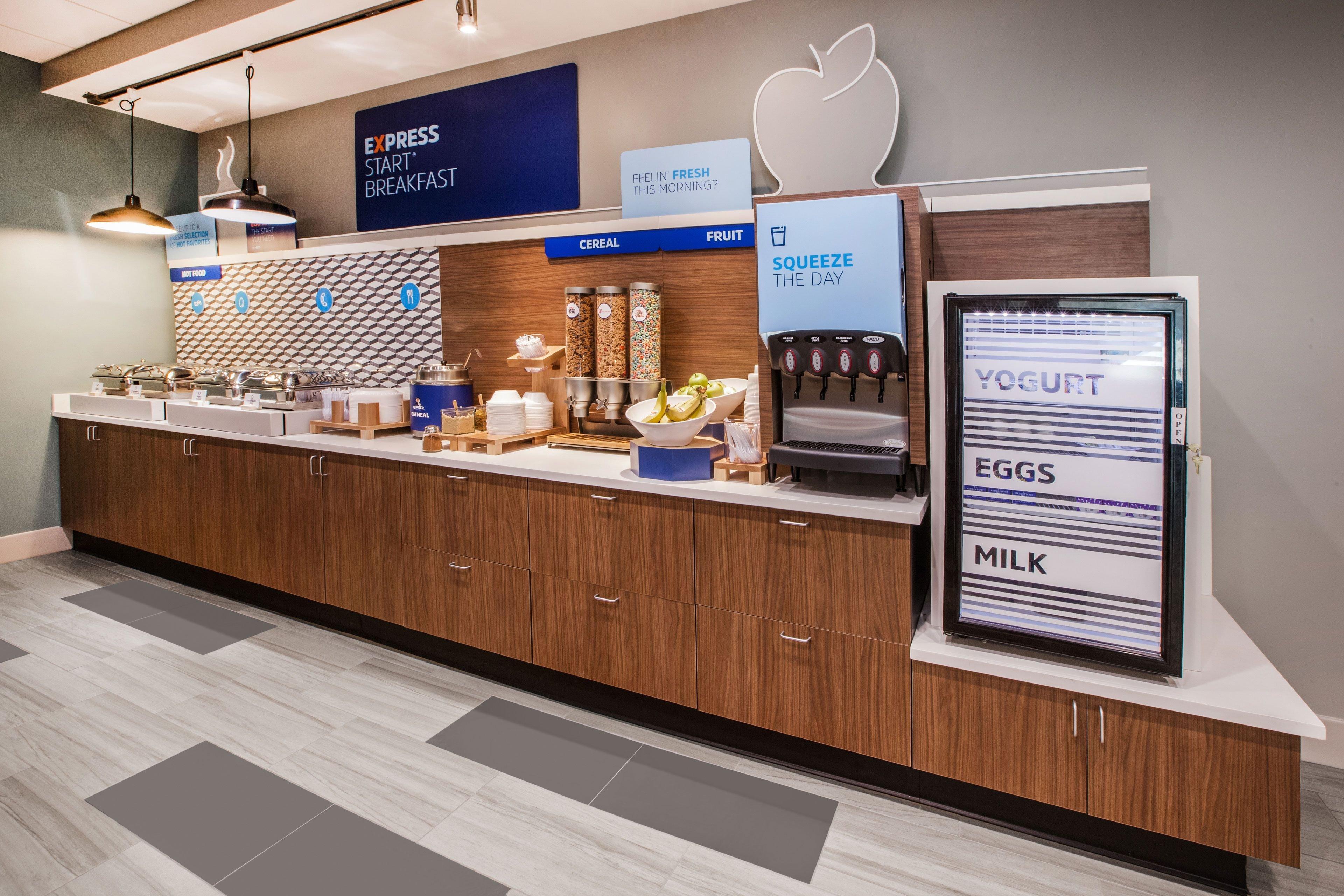 Holiday Inn Express & Suites - Brighton By Ihg מראה חיצוני תמונה
