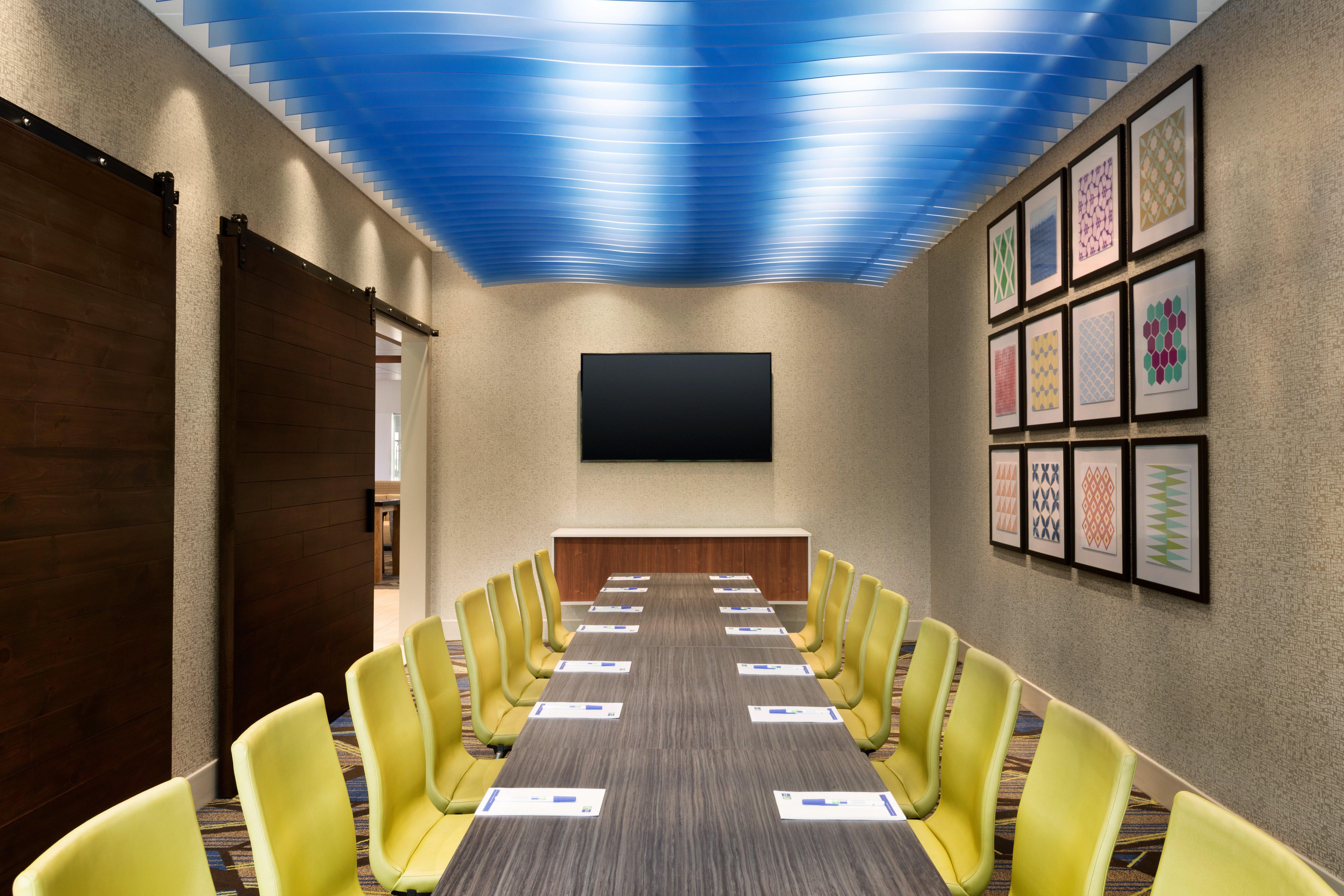 Holiday Inn Express & Suites - Brighton By Ihg מראה חיצוני תמונה