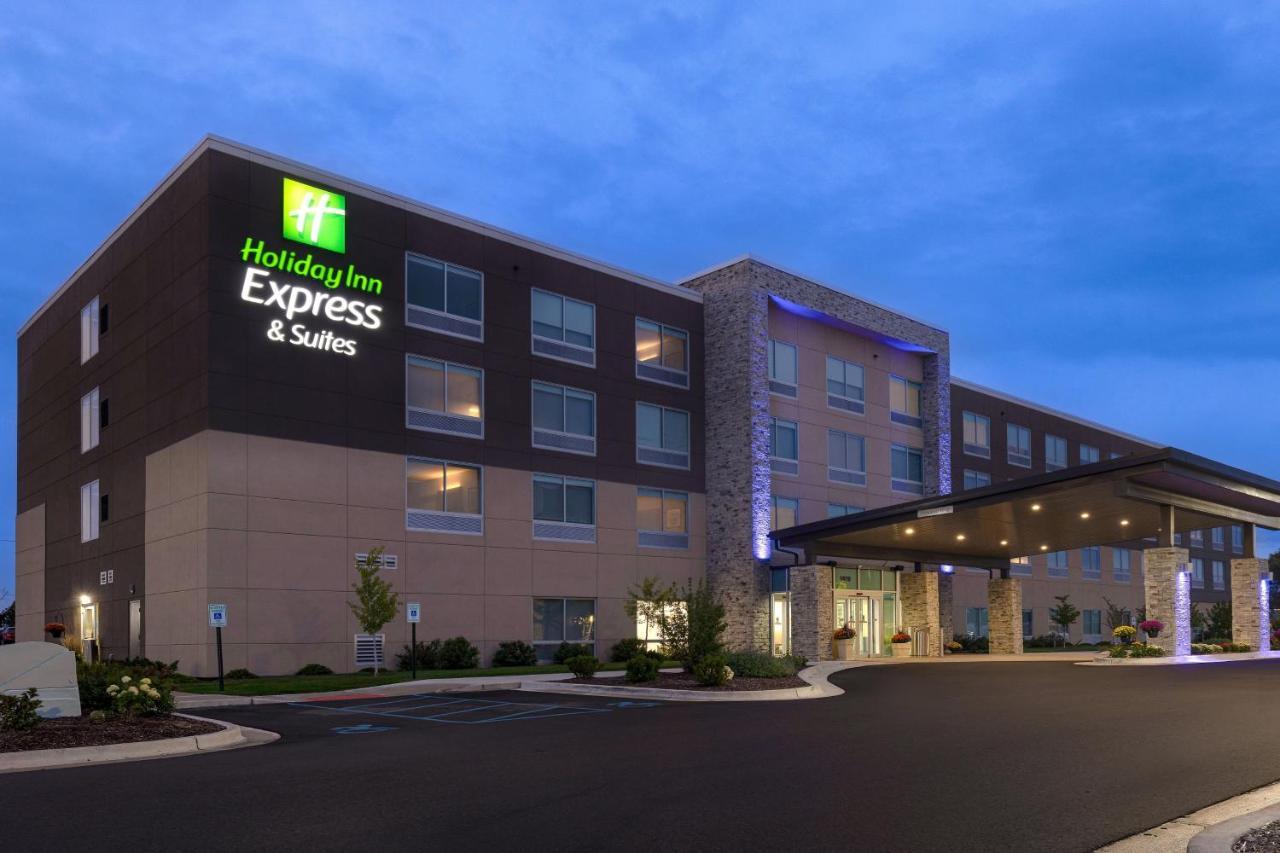 Holiday Inn Express & Suites - Brighton By Ihg מראה חיצוני תמונה