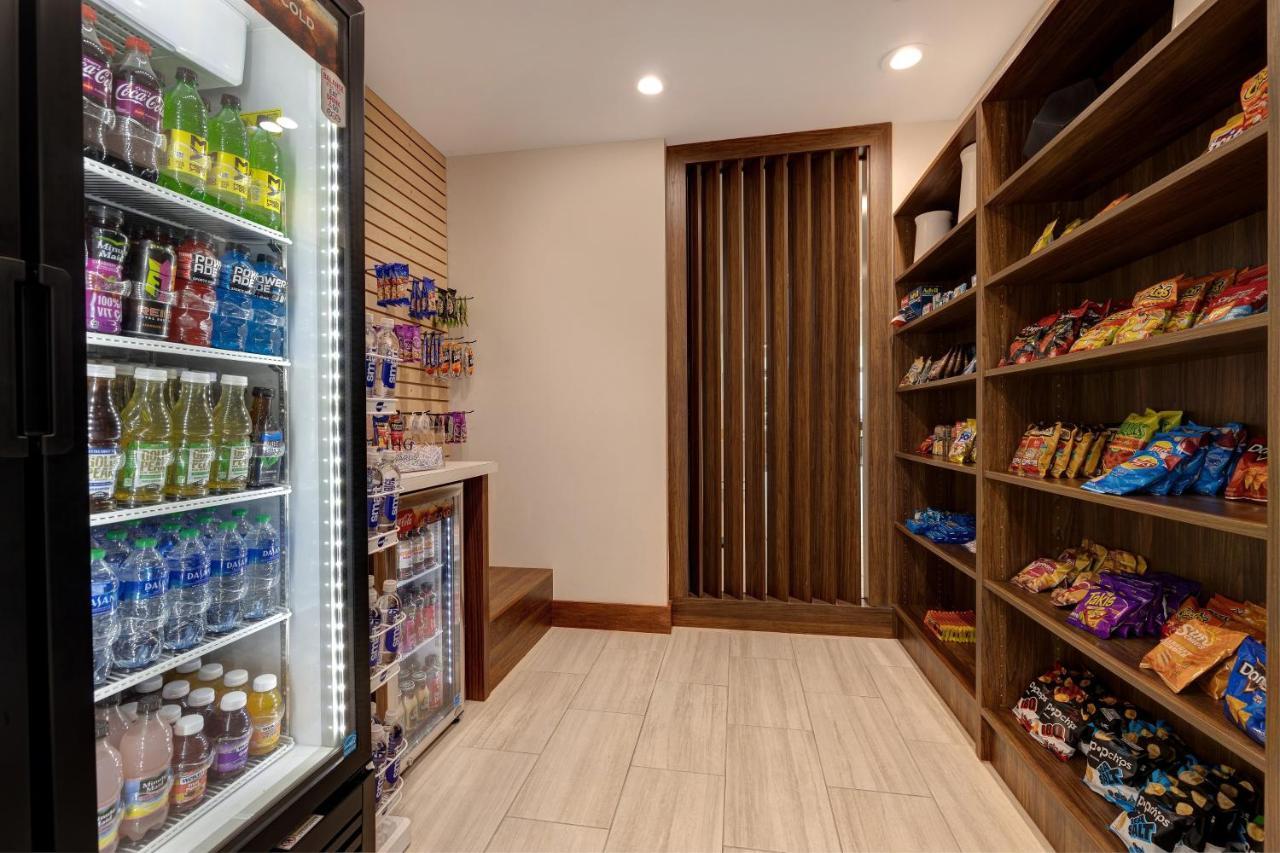 Holiday Inn Express & Suites - Brighton By Ihg מראה חיצוני תמונה