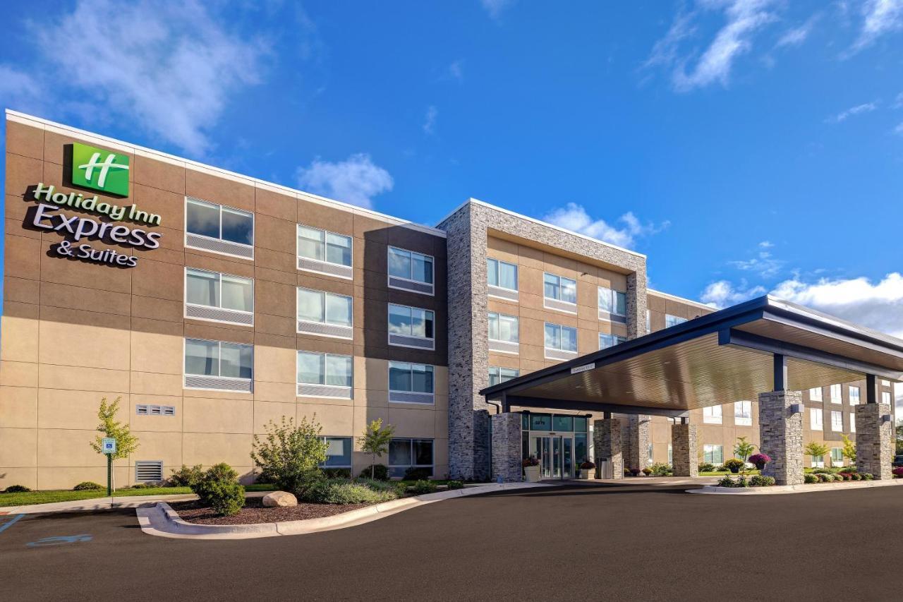 Holiday Inn Express & Suites - Brighton By Ihg מראה חיצוני תמונה