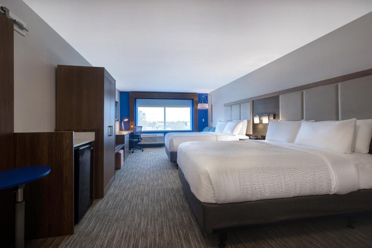 Holiday Inn Express & Suites - Brighton By Ihg מראה חיצוני תמונה