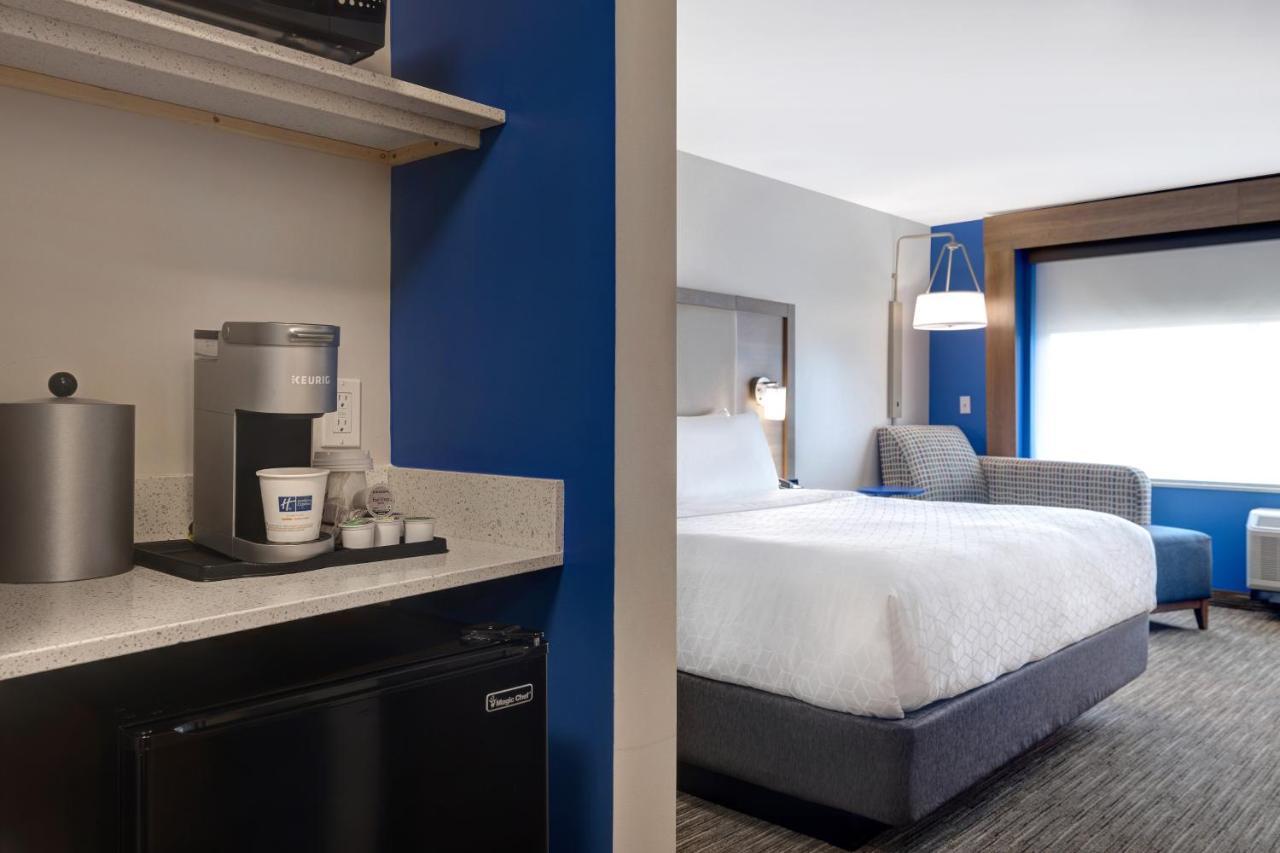 Holiday Inn Express & Suites - Brighton By Ihg מראה חיצוני תמונה