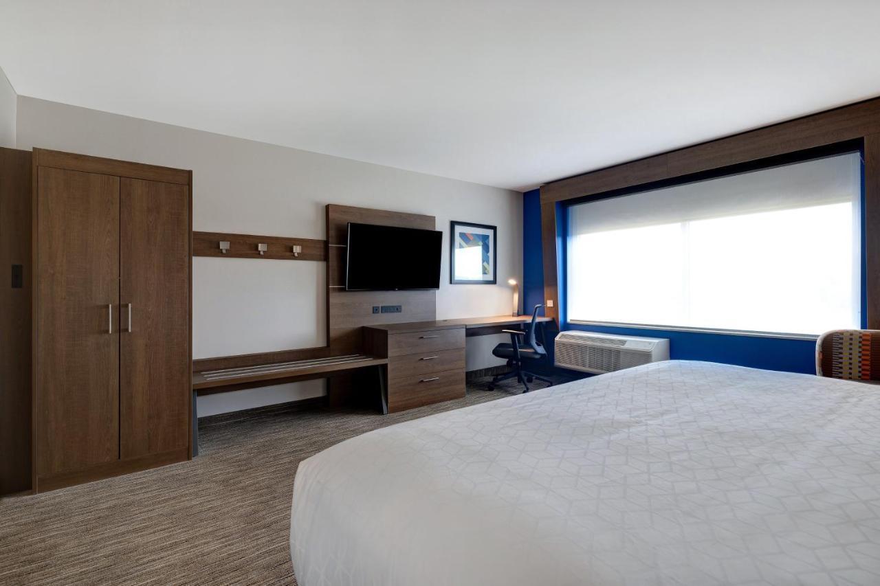 Holiday Inn Express & Suites - Brighton By Ihg מראה חיצוני תמונה