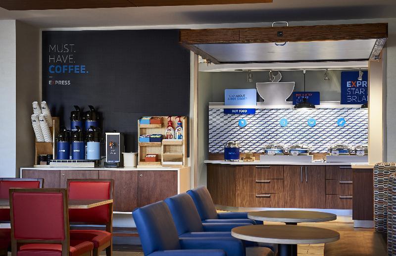 Holiday Inn Express & Suites - Brighton By Ihg מראה חיצוני תמונה
